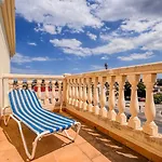Apartament In Almadraba